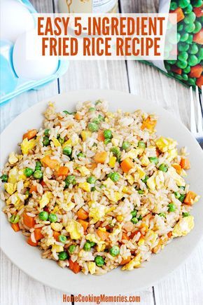 Veggie Fried Rice With Egg, Chicken Fried Rice With Egg, Rice With Egg, Meatball Sandwiches, Fried Rice Recipe Easy, Fried Rice With Egg, Peas And Carrots, Chinese Vegetables, Saffron Rice