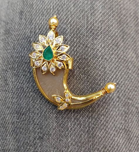 Puligoru Designs For Ladies, Puligoru Designs For Kids, Gold Earrings For Kids, Gold Pendants For Men, 22 Carat Gold Jewellery, Gold Jewelry Outfits, Diamond Earrings Design, Fancy Jewelry Necklace, Gold Mangalsutra Designs