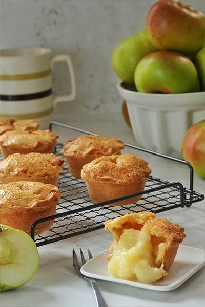 Individual Apple Pies, Bramley Apple, Sweet Pastry, Apple Pie Recipe, Cupcake Tins, Apple Pies, Apple Filling, Apple Pie Recipes, Sweet Pastries