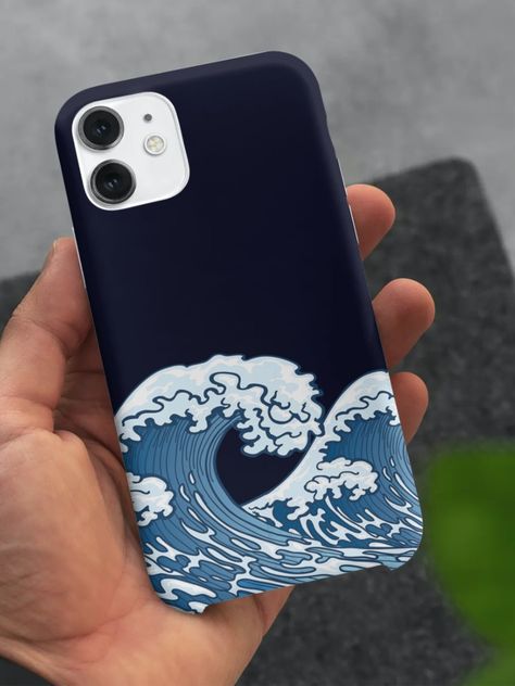 phone case showing a wave in Japanese anime style. Phone Case Simple, Simple Phone Case Design, Phone Case Painting Ideas Aesthetic, Simple Phone Cover Designs, Simple Phone Cases, Phone Backcover Paintings, Phone Cover Ideas, Dark Blue Phone Case, Wave Phone Case