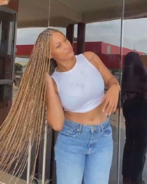 Pre-stretched braiding hair [Video] | Human braiding hair, Box braids hairstyles for black women, Blonde braids 28 Inch Hair Extensions, Long Blonde Braids For Black Women, Beyonce Braids Hairstyles, Honey Blonde Braids Black Women, Blond Braids Black Women, Blonde Braiding Hair, Beyonce Hairstyles, Braids Blonde, Hair Box Braids