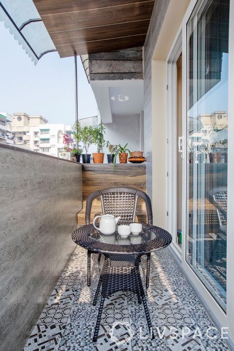 balcony tiles-balcony flooring ideas-mosaic tiles for balcony Balcony Wall Tiles Ideas Apartment, Balcony Wall Tiles, Casa Rock, Balcony Shade, Balcony Tiles, Balcony Wall, Wooden Floor Tiles, Interior Balcony, Tiles Designs