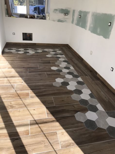 Flooring Transition Ideas Open Concept, Transition Flooring, Laundry Room Ideas Small Space, Wood Tile, Home Reno, Diy Kitchen, Modern Interior Design, Kitchen Flooring, Vinyl Flooring