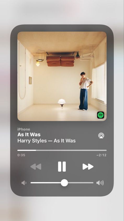 Screenshot Spotify Song, Spotify Music Screenshots, Iphone Music Player, Music Cover Photos, Self Pictures, Vinyl Player, Music Collage, Best Friend Quotes Funny, Music Recommendations