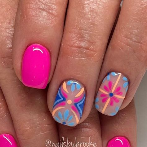 Spanish Style Nail Art, Nail Designs Neon Colors, Margarita Nails Design, Mexican Vacation Nails, Pool Nails Designs, Fiesta Nails Designs, Mexican Nail Art Mexico, Nail Designs Hand Painted, Summer Nail Art 2024