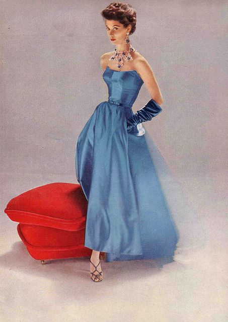 1952 blue satin gown 1950 Dresses, 1950's Dresses, 1950s Glamour, Vestidos Pin Up, Fifties Style, Fashion 1950, Balmain Dress, Fashion 50s, Fifties Fashion