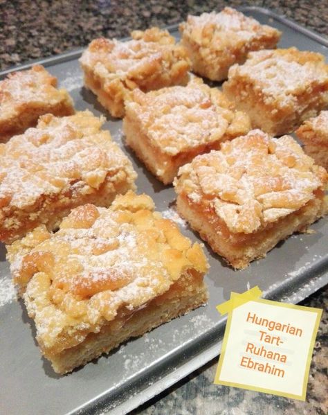 Hungarian Tart, Jam Squares, Confectionary Recipes, Malay Traditional, Halaal Recipes, Cape Malay, Pastries Recipes, Heavenly Desserts, Hungarian Food