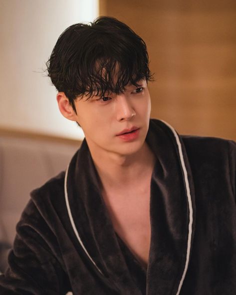 Asian Faceclaims, Kdrama Men, You're All Surrounded, Ahn Jae Hyun, Korean Pop Stars, Street Fashion Men Streetwear, Korean Model, Korean Pop, Cute Fashion