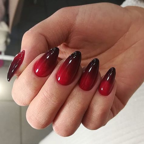 Ombre Nail Colors Ideas, Nail Colors Ideas, Ombre Nail Colors, Red Ombre Nails, Red Nail Art Designs, Simple Fall Nails, Red Nail Art, Fall Nail Trends, Ombre Nail