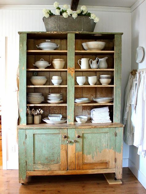 common ground : Ideas on Styling a Cabinet or Cupboard Top Diy Cupboard, Farmhouse Cupboard, Dapur Rustic, Green Painted Furniture, Muebles Shabby Chic, Beautiful Paris, Casa Vintage, Paris Paris, Primitive Decorating Country