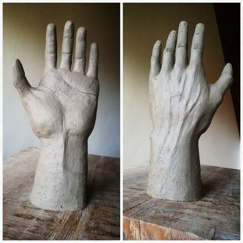 Clay Hands Sculpture, Clay Hand Sculpture, Sculpture Head, Sculpture Art Clay, Head Sculpture, Clay Hand, Hand Sculpture, Tanah Liat, Pottery Classes