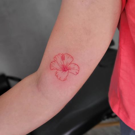 Alex herndez studio tattoo - fineline (@alexherndzstudio) • Instagram photos and videos Pr Tattoo, Flower Of Puerto Rico Tattoo, Puerto Rican Flower Tattoo Hibiscus, Red Outline Tattoo, Puerto Rico Tattoos, One Line Hibiscus Tattoo, Amapola Tattoo Puerto Rico, Fine Line Frangipani Tattoo, Amapola Tattoo