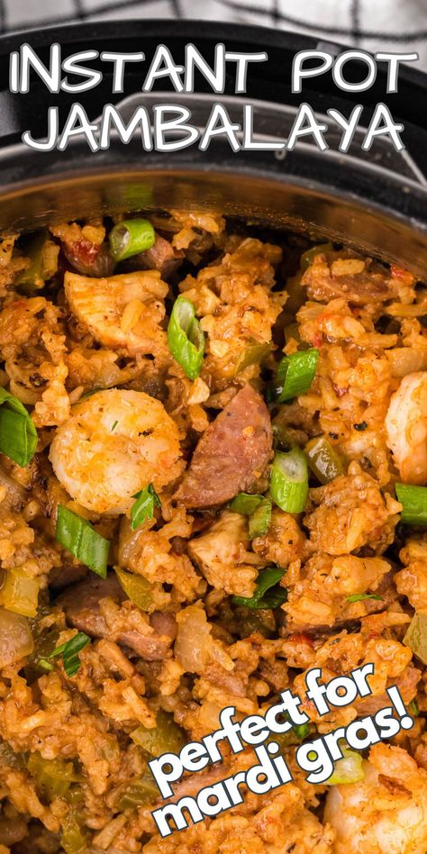 Enjoy succulent shrimp, spicy sausage, tender chicken, rick and aromatic spices in this quick and easy Creole-inspired Instant Pot Jambalaya. Good Meals To Cook, Instant Pot Jambalaya, Easy Sunday Dinner, 3 Ingredient Dinners, Weekend Food, Whole Chicken Recipes, Ground Chicken Recipes, Favorite Dinner, Favorite Recipes Dinner