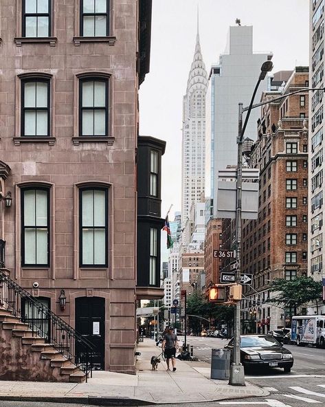 Nyc Aesthetic, Chrysler Building, Nyc Life, New York Life, New York Aesthetic, Cultural Architecture, City Vibe, Design Hotel, Salou