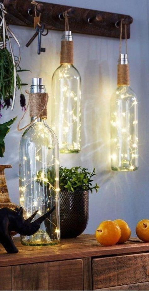 Rustic Lanterns, Dekor Diy, Wine Bottle Diy, Led Decor, Wine Bottle Crafts, Cool Ideas, Diy Tips, Easy Home Decor, Retro Home Decor