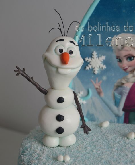 Olaf Cake Topper, Fondant Olaf, Olaf Party, Olaf Birthday, Olaf Cake, Disney Themed Cakes, Frozen Theme Cake, Crea Fimo, Frozen Summer