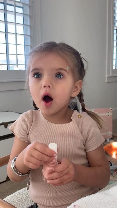 Halston And Milo, Halston Blake Fisher, Halston Fisher, Tatum And Oakley And Halston, Taytum And Oakley And Halston, Halston Blake Fisher Instagram, Preppy Toddler, Halston Fisher And Posie Labrant, Taytum And Oakley