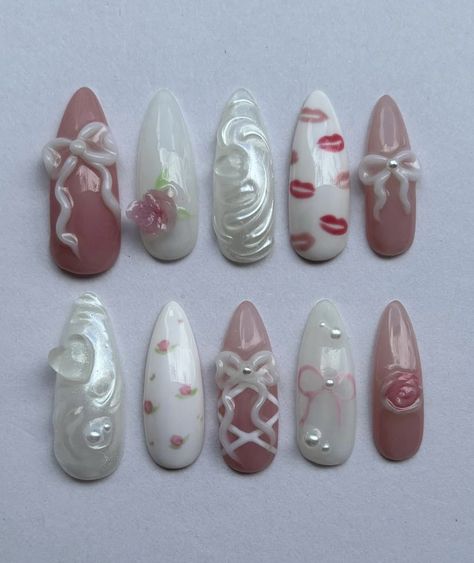 Nana Inspired Nails Anime, Old Hollywood Nails Designs, Nail Mood Board Ideas, Gothic Coquette Nails, Flower Charms On Nails, Romantic Goth Nails, Croquette Nails, Nails Details, Vintage Nail Art