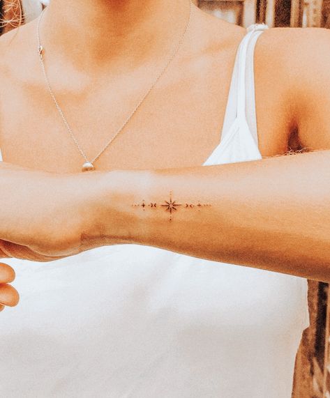 Side Wrist Tattoos, Tiny Wrist Tattoos, Petite Tattoos, Inspiration Tattoos, Wrist Tattoos For Women, Small Hand Tattoos, Discreet Tattoos, Dainty Tattoos, Subtle Tattoos