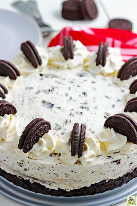 Gluten Free No Bake Cheesecake, Oreo Deserts, Oreo Cheesecake No Bake, Baked Oreo Cheesecake Recipe, Oreo Cheesecake Recipe, Gluten Free No Bake, No Bake Cheesecake Recipe, No Bake Sweets, Oreo Cheesecake Recipes