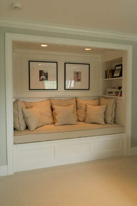 Nooks Ideas, Closet Nook, Closet Conversion, Reading Nook Closet, Small Closet Organization Bedroom, تحت الدرج, Closet Small Bedroom, Bed Nook, Bedroom Seating Area