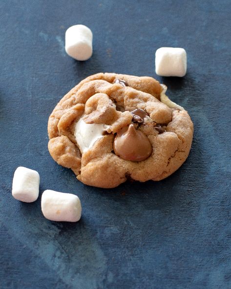 Cookies With Milk Chocolate Chips, Milk Chocolate Chip Cookies, Hot Chocolate Cookies, Stay Soft, Hot Chocolate Mix, Chocolate Mix, Semi Sweet Chocolate Chips, Milk Chocolate Chips, Mini Marshmallows