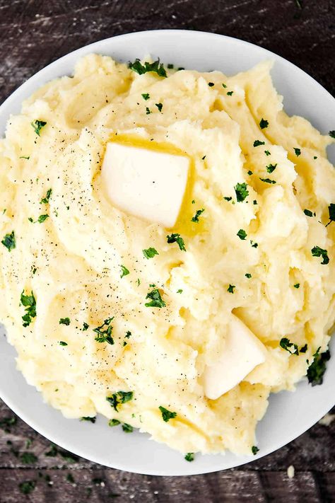 Soft Mashed Potatoes Recipe, 5 Lbs Mashed Potatoes Recipe, Best Mashed Potatoes Recipe Homemade, Mashed Potatoes Recipe Healthy, Yellow Mashed Potatoes, Best Mashed Potatoes Recipe, Fluffy Potatoes, Mashed Potatoes Recipe Easy, The Best Mashed Potatoes