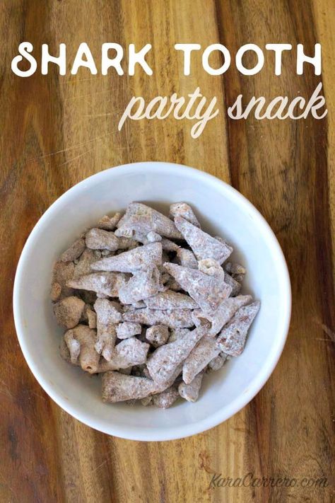 Shark Bite Drink Recipe, Shark Party Foods, Shark Week Recipes, Jaws Party, Shark Snacks, Tooth Party, Octonauts Birthday Party, Shark Week Party, Octonauts Party