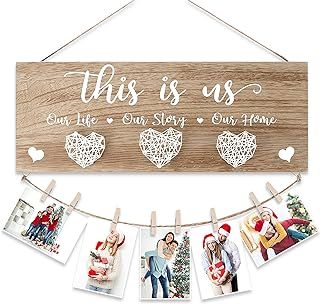 Christmas Decor Ideas Couples Christmas Gifts, Engagement Picture Frame, Christmas Gift For Couples, Christmas Picture Frame, Christmas Picture Frames, Frame Wall Collage, Couples Christmas, Wall Decor Rustic, Christmas Picture