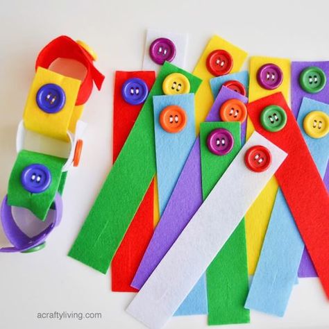 Corduroy Activities, Reading Crafts, Quiet Time Activities, Preschool Fine Motor, Toddler Sensory, Quiet Activities, Fine Motor Skills Activities, Kindergarten Crafts, Academic Achievement