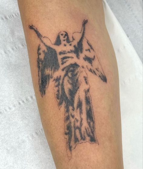 angel aesthetic tattoo black work Dark Angel Tattoo Men, Angel Aesthetic Tattoo, Angel Tattoo Leg, Angel Shoulder Tattoo, Weeping Angel Tattoo, Gothic Angel Tattoo, Biblical Angel Tattoo, Seraphim Tattoo, Dark Angel Tattoo