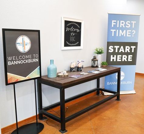 Welcome Desk Church, Church Connection Center, Church Entryway Decor Foyers, Church Announcement Board, Church Welcome Table, Welcome Center Church Ideas, Church Foyer Decor, Church Lobby Ideas, Church Lobby Design Foyers