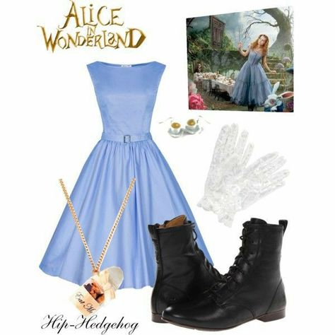 Wonderland Halloween Costumes, Alice In Wonderland Halloween, Wonderland Outfit, Alice In Wonderland Outfit, Alice In Wonderland Dress, Disney Themed Outfits, Alice In Wonderland Costume, Disney Inspired Fashion, Alice Wonderland