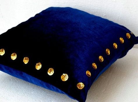 Gold Accent Pillows, Navy Blue Pillow, Navy Blue Throw Pillows, Navy Decor, Gold Pillow, Navy Blue Pillows, Pillows Decorative Diy, White Decorative Pillows, Blue Pillow Covers