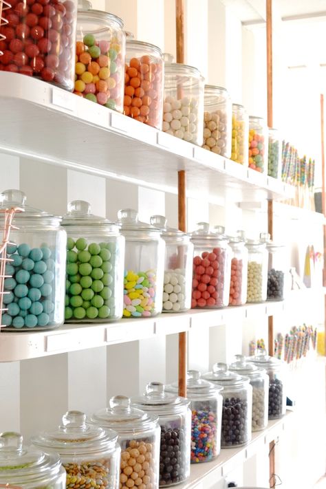 Like A Kid In A Candy Store - THE HIVE Candy Shelf Display, Candy Counter Display, Home Candy Store Ideas, Sweet Shop Ideas, Candy Store Decor, Vintage Sweet Shop, Candy Jar Display, Candy Display Store, Modern Candy Shop