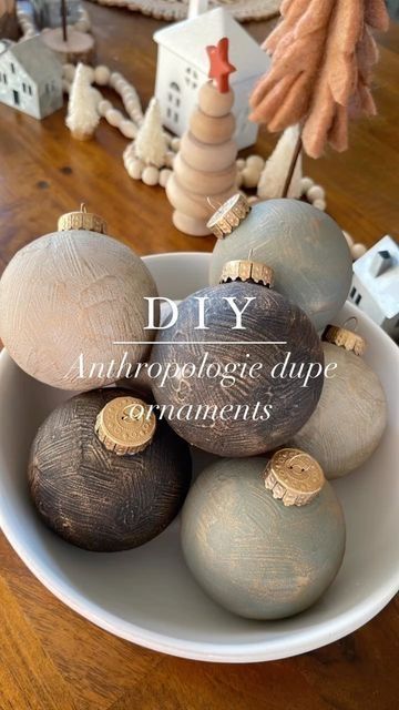 Paint Christmas Ornaments Diy, Crate And Barrel Ornaments, Distressed Christmas Ornaments, Chalk Paint Christmas Ornaments, Diy Modern Ornaments, Diy Textured Christmas Balls, Spray Painted Ornaments, Repainting Christmas Ornaments, Diy Mercury Glass Plastic Ornaments