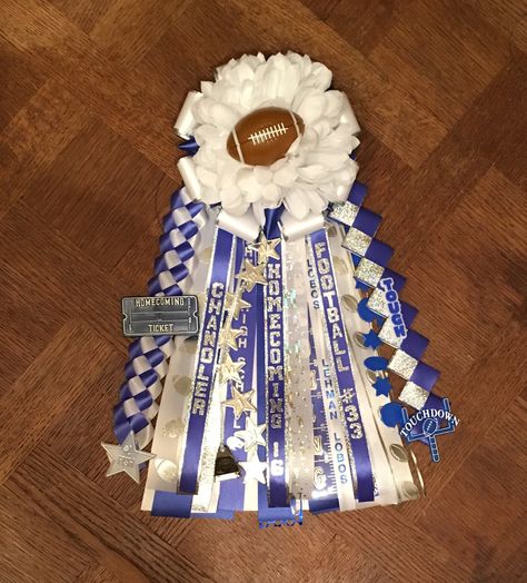 2016 - Lehman Lobo Basic Homecoming Garter Garters Homecoming For Guys, Garter Homecoming, Military Girlfriend Quotes, Football Garter, Homecoming Proposal Ideas Football, Homecoming Garter, Homecoming Spirit, Football Crafts, Senior Overalls