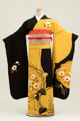 Yellow and Black Kimono Orientation Outfit, Beret Outfit, Yellow Kimono, Spy Outfit, Kimono Japan, Black Kimono, Japanese Dress, Traditional Clothes, Drawing Clothes