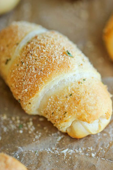 Chicken Alfredo Roll Ups Chicken Alfredo Roll Ups, Alfredo Roll Ups, Ranch Cheddar Chicken, Roll Ups Recipes, Cheddar Chicken, Easy Baked Chicken, Roll Recipes, Crescent Roll Recipes, Crescent Roll