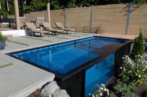 Modpool, a relocatable above-ground swimming pool that can be installed within minutes of delivery.. The 8 x 20 ft Modpool is priced at US$26,900 Dumpster Pool, Piscina Container, Container Pools, Shipping Container Swimming Pool, Shipping Container Pool, Container Pool, Swimming Pool Hot Tub, Diy Swimming Pool, Glass Pool