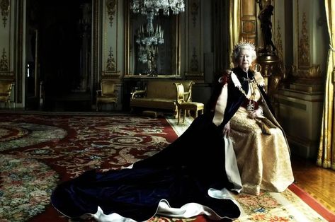 American Icon Annie Leibovitz: Here’s What You Need to Know Elisabeth 2, The Queen Elizabeth Ii, Windsor England, Queen Elizabeth 11, Queen Elizabeth 2, Elizabeth 2, Rainha Elizabeth Ii, Queen Elisabeth, Queen E