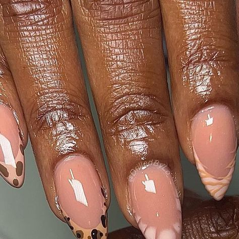 BIG LO the almond slayer on Instagram: "Animal Print is taking OVAAAAAA! 🐆🐅🦒 . . Using fall colors all from @sugarandcream @ohsnapbeautysupply 🤎 . . Boujie Nude” acrylic @nailmegoods  . . #animalprint #animalprintnails #almondnails #shortnails #realnails #nudenails #cheetahprint #crocprint #tigerprint" Animal Print Nails, Croc Print, Tiger Print, Nude Nails, Almond Nails, Short Nails, Cheetah Print, Nail Inspo, Fall Colors