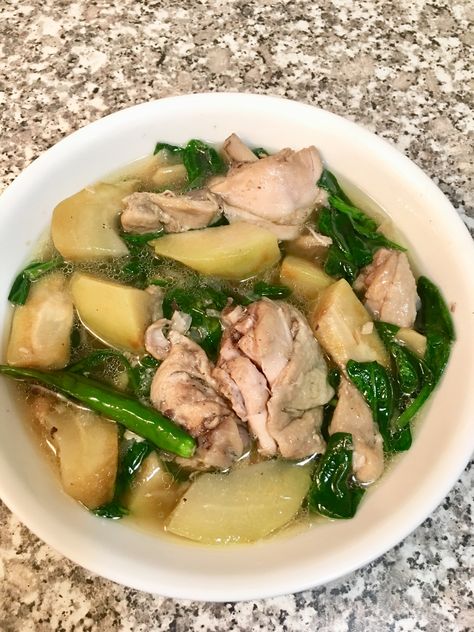 Tinola Recipe Filipino Food, Tinola Recipe, Recipe Filipino Food, Chicken Tinola, Body Parts Preschool Activities, Tinola, Body Parts Preschool, Healthy Food Dishes, Filipino Food