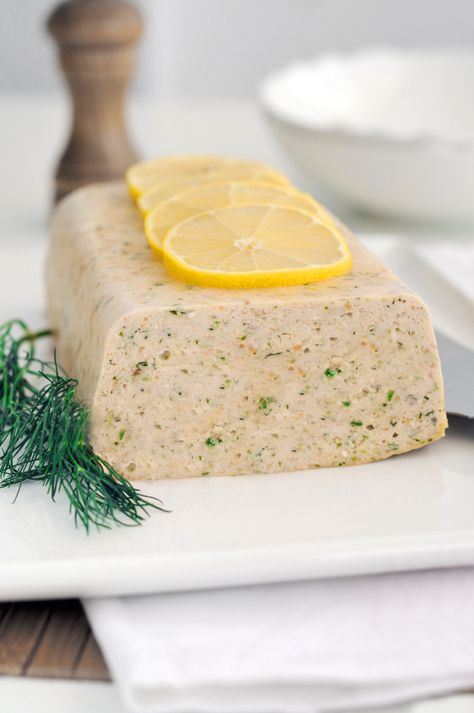 Crab Mousse, Terrine Recipe, Best Party Appetizers, Pate Recipes, Having Friends, Creamy Crab, Party Appetizer, Best Party, Incredible Recipes