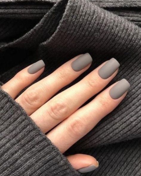 Gray Short Nails Acrylic, Sheer Matte Nails, Short Nail Designs Gray, Matte Grey Nails Short, Grey Beige Nails, Fall Nails Gray, Acrylic Nails Gray, Grey Short Nails, Short Gray Nails