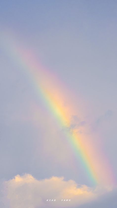 Soft Rainbow Background, Rainbow Sky Photography, Soft Rainbow Aesthetic Wallpaper, Rainbow Asthetics Photos, Rainbow Astethics Wallpaper, Subtle Rainbow Wallpaper, Rainbow Wallpaper Iphone Aesthetic, Arc En Ciel Aesthetic, Rainbow Screensaver