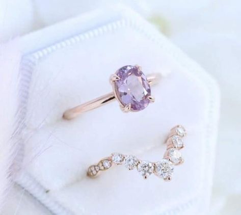 Wedding Rings With Amethyst, Purple Stone Wedding Rings, Lavender Stone Ring, Wedding Rings Purple Diamond, Wedding Ring Purple Stone, Lavender Engagement Rings, Purple Gemstone Engagement Rings, Lavender Wedding Rings, Engagement Rings Purple Stone