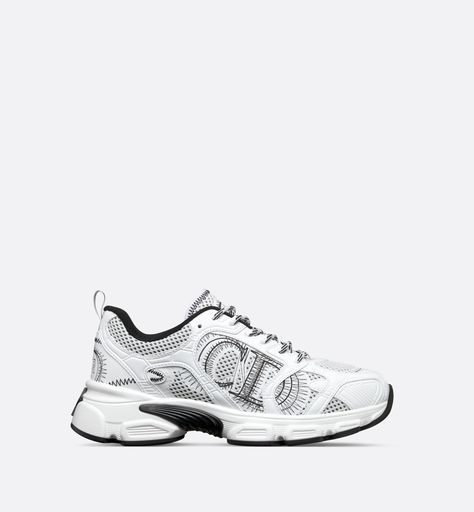 Dior Chrono - Shoes - Women's Fashion | DIOR Dior Trainers, Laid Back Outfits, Dior Star, Dior Sneakers, Icon Shoes, Dior Book Tote, Short Denim, Star Shoes, Famous Footwear