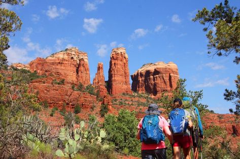 Sedona Hikes, Grand Canyon Hiking, Slide Rock State Park, Visit Sedona, Break Ideas, All Inclusive Trips, Stunning Scenery, Arizona Hiking, Carmen Sandiego