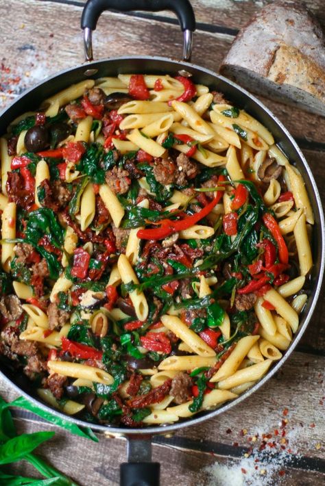 Pasta With Italian Sausage, Italian Sausage Spinach, One Pan Dinners, Roasted Bell Peppers, Tomatoes Roasted, Sausage Spinach, Italian Sausage Pasta, Pasta Salad Dressing, Mushroom Pasta